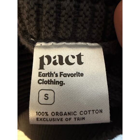 Packed women’s sweater vest, gray cable Knit organic cotton heritage piece  - Picture 5 of 9